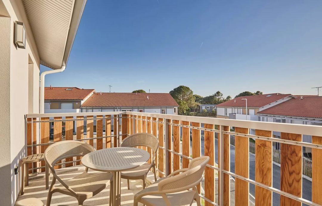 b737359bafe613275d2a446c0df57fda