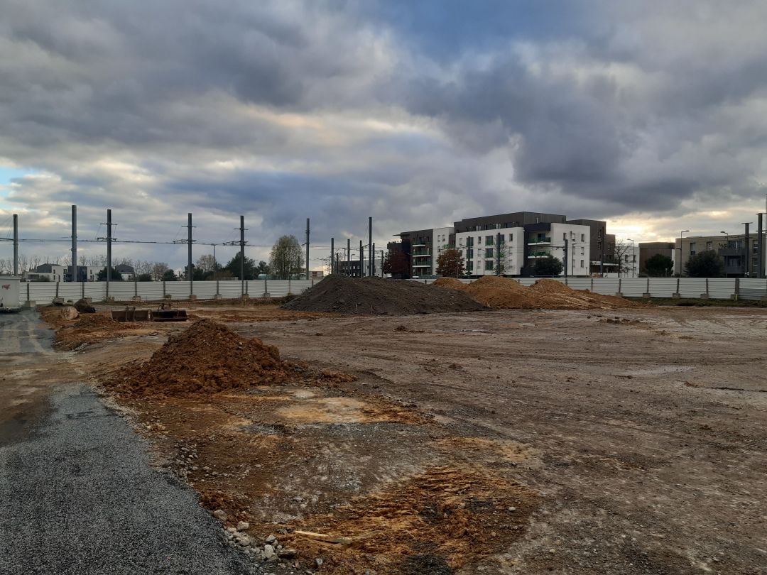 bc8aac16757944a4dd455f954f9d9e37