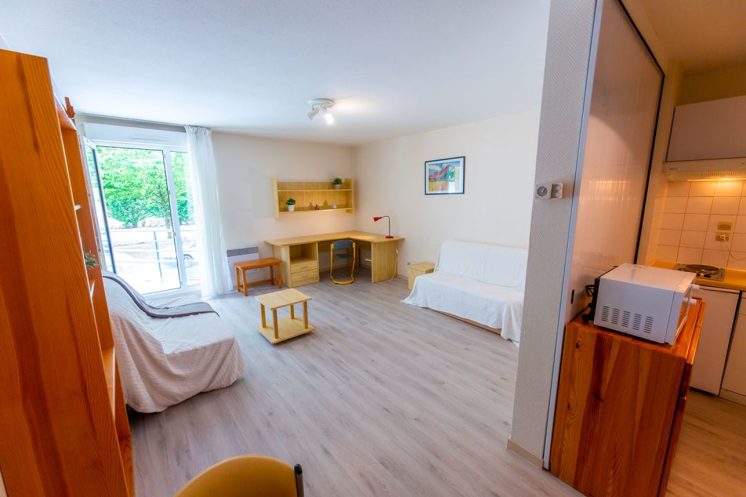 c123b0cc580b5cd22764a87ca4dd01b7