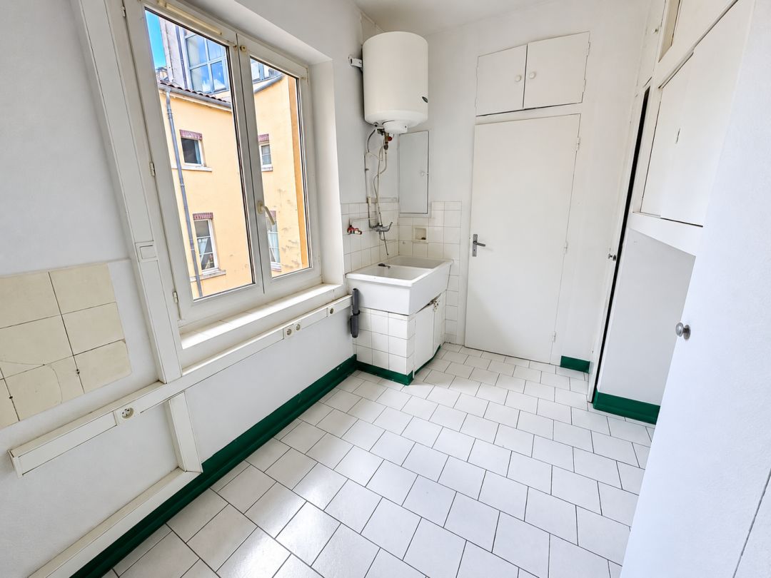 Programme immobilier à Lyon : 1 appartement dès 185 000 € — photo 4