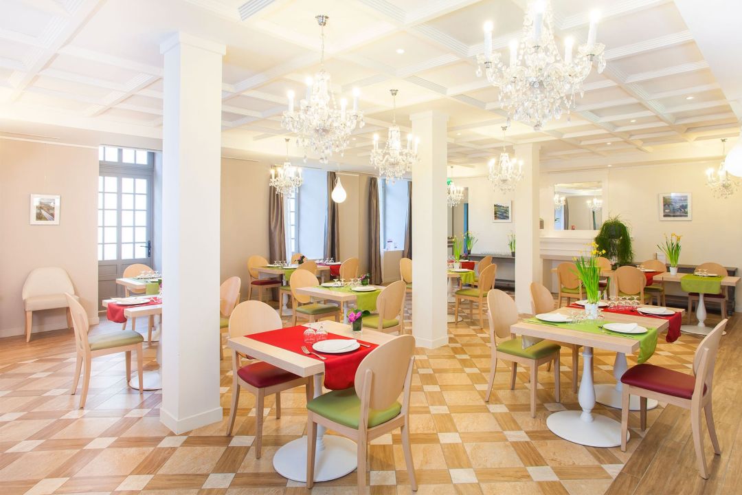 c5e143f3a51972139956b873ddaeb09e