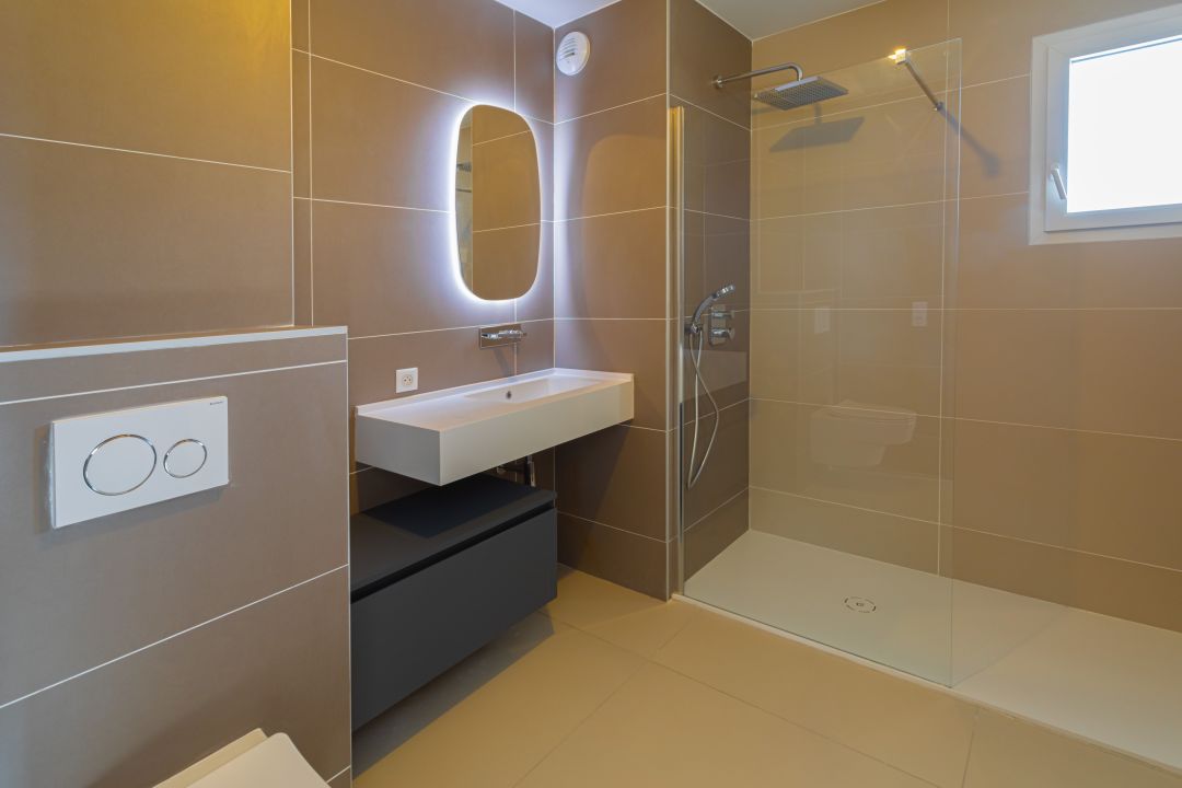 c79a055bf9772b1abdb5b346a77cee17