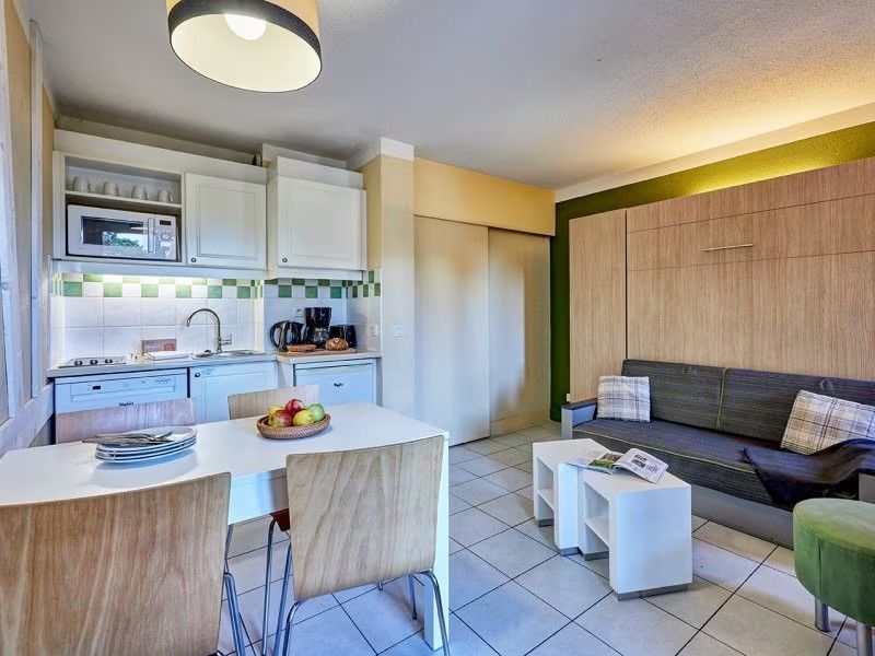 Programme neuf à Deauville : 1 appartement dès 85 174 € — photo 2