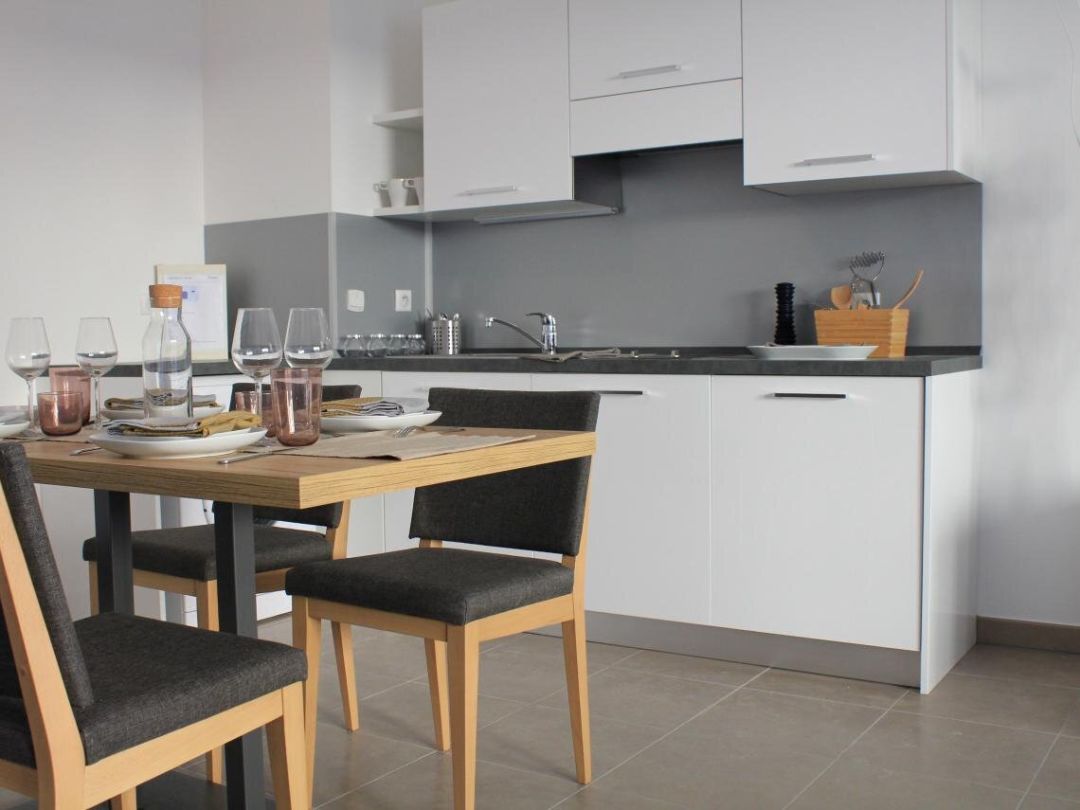 c9308f2af6ad699e8f4e9d8757747dc9