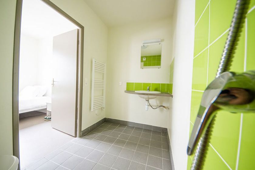 ca7664f2c75ffeb24125a6c451854ea8