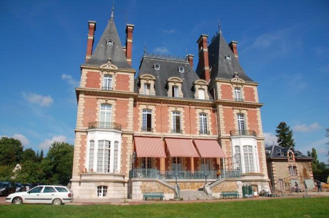Chateau de la Fontaine Aux Cossons