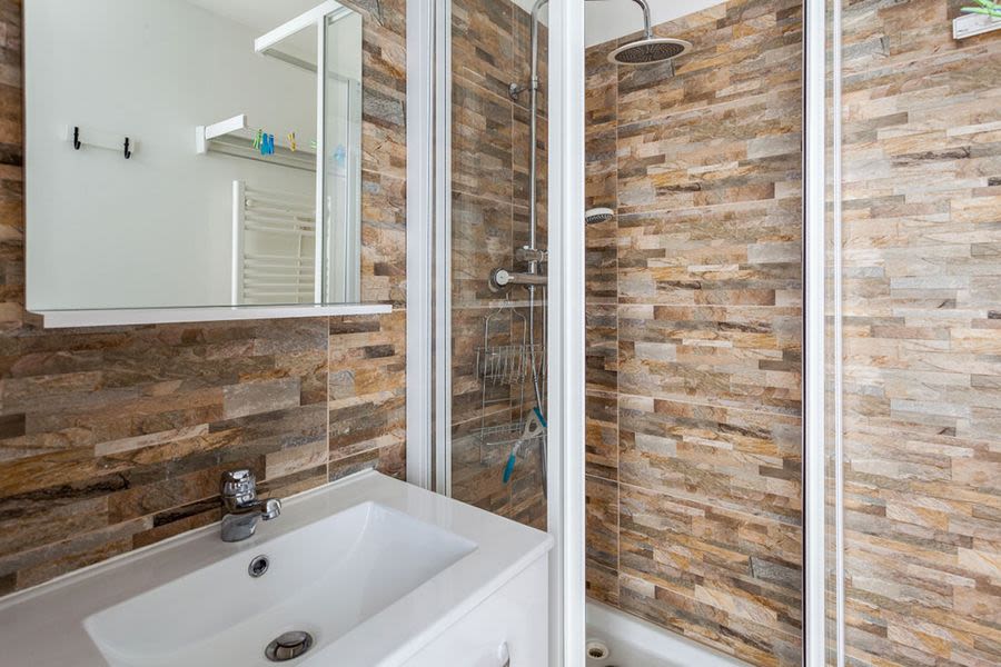 d7bf1d4095dee692c3063938fe49712a