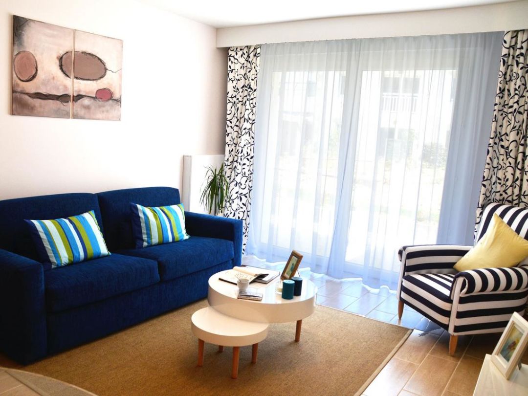 dc2411109e51f45d0141a37551f79159