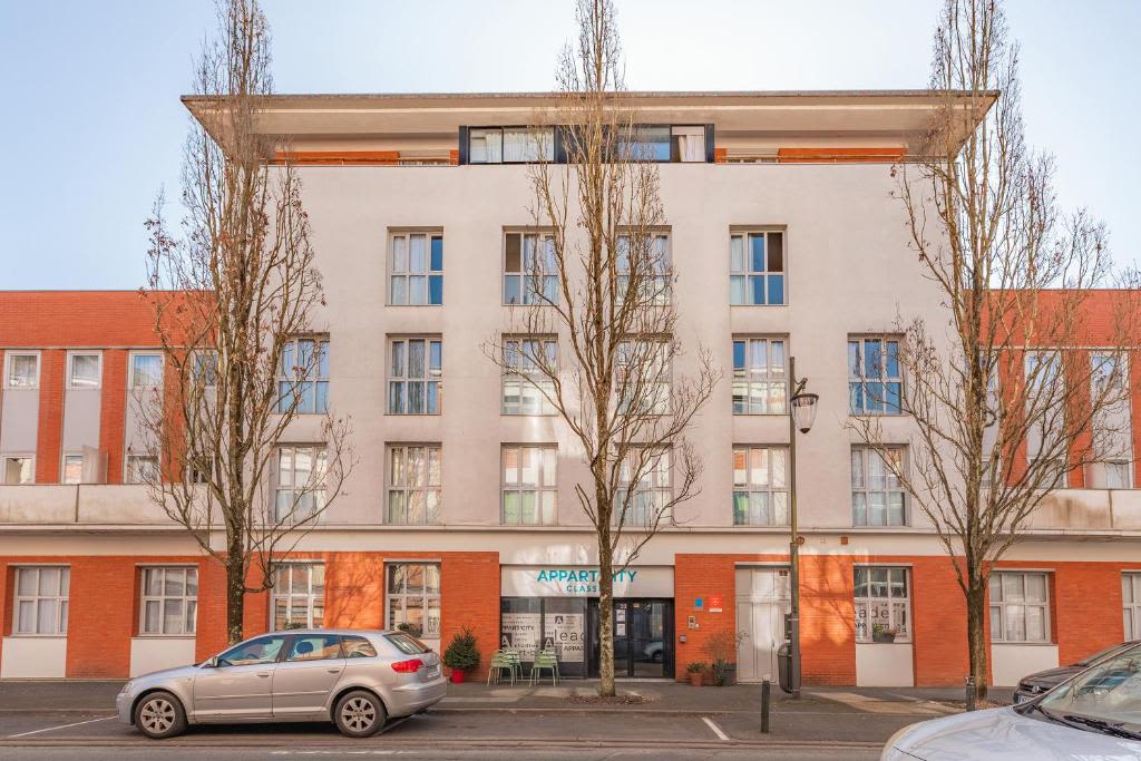 dffb3bdd1659f9159ebe7b7208d78bad