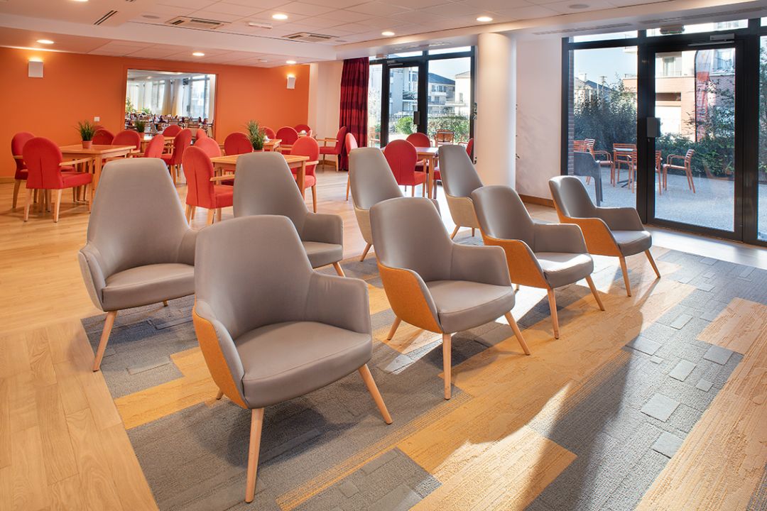 e4dfb82b3b3110d44048b8fcb168d432