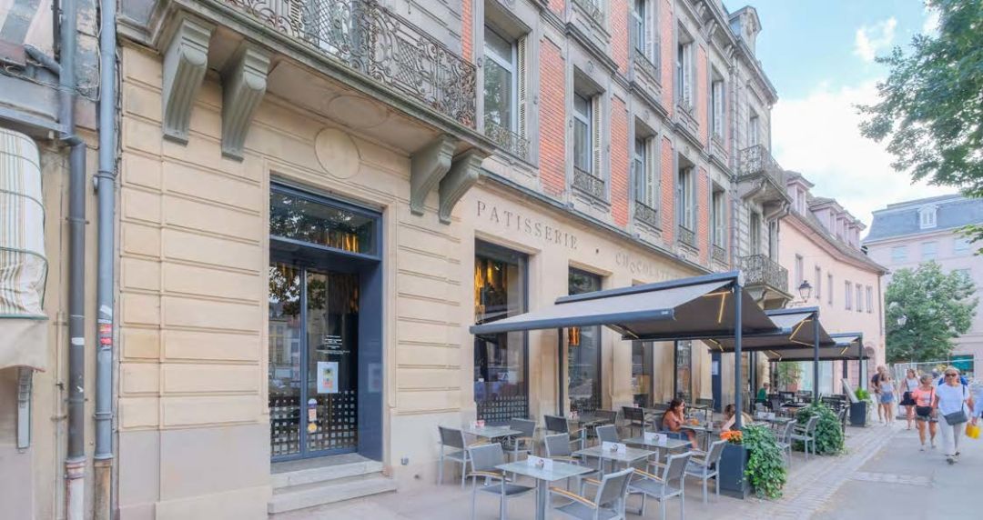 COLMAR : 10, place de la Cathédrale