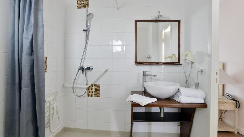 ecc7510c187f88c3c26fe690bea7beeb