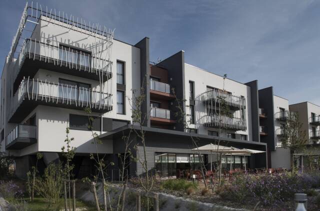 Programme neuf à Puilboreau : 4 appartements dès 144 564 € — photo 1