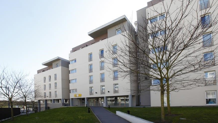 LOGELY CERGY_1084-FAY