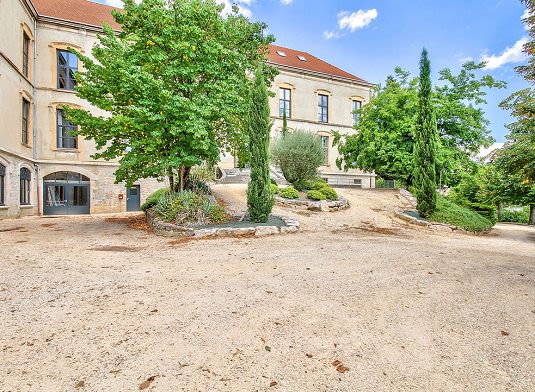 f631685359302de8bab8db5e08d683d4