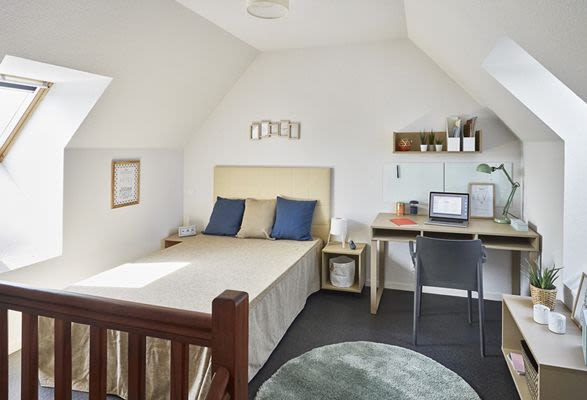 f85caabc7fe0bd4546be0448584653c8