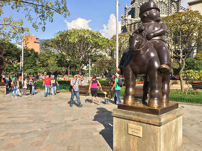 Homem a Cavalo (1994) - Plaza Botero, em Medellin