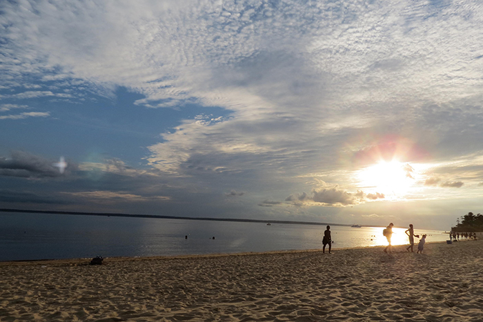 Pôr do sol em Ponta Negra. 
