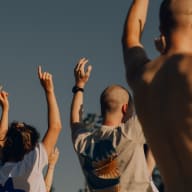 OFF. Hausboot Day Retreat