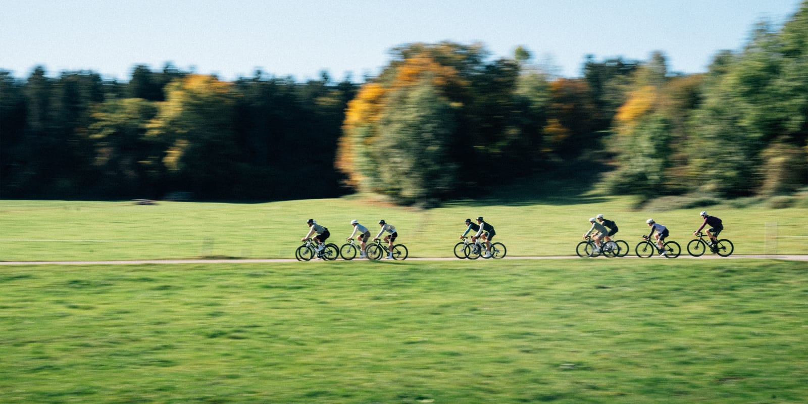 grouprides.cc - EmLab BLS Racing Team Classic Ride in Hamburg at 14.05.2025