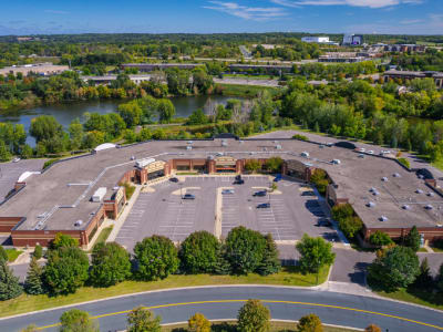 Transwestern Brokers 49K-SF Lease at Minnesota Business Park