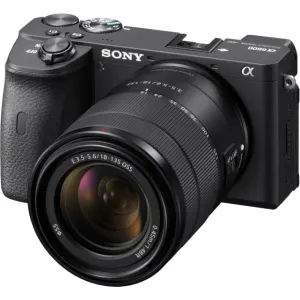 Sony ALPHA 6600 System Camera + Lens (18-135mm) Kit