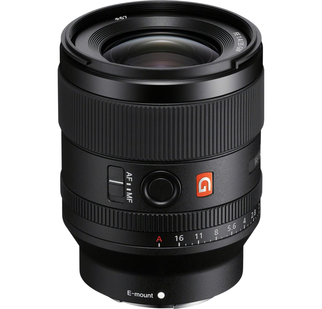 Sony FE 35mm f/1.4 GM Lens.1