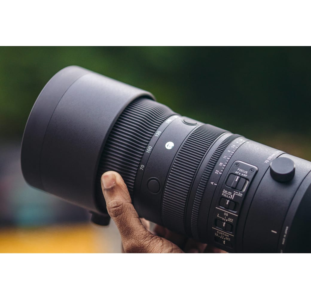 Black Sigma 70-200mm f/2.8 DG DN OS Sports Lens (Sony E).2