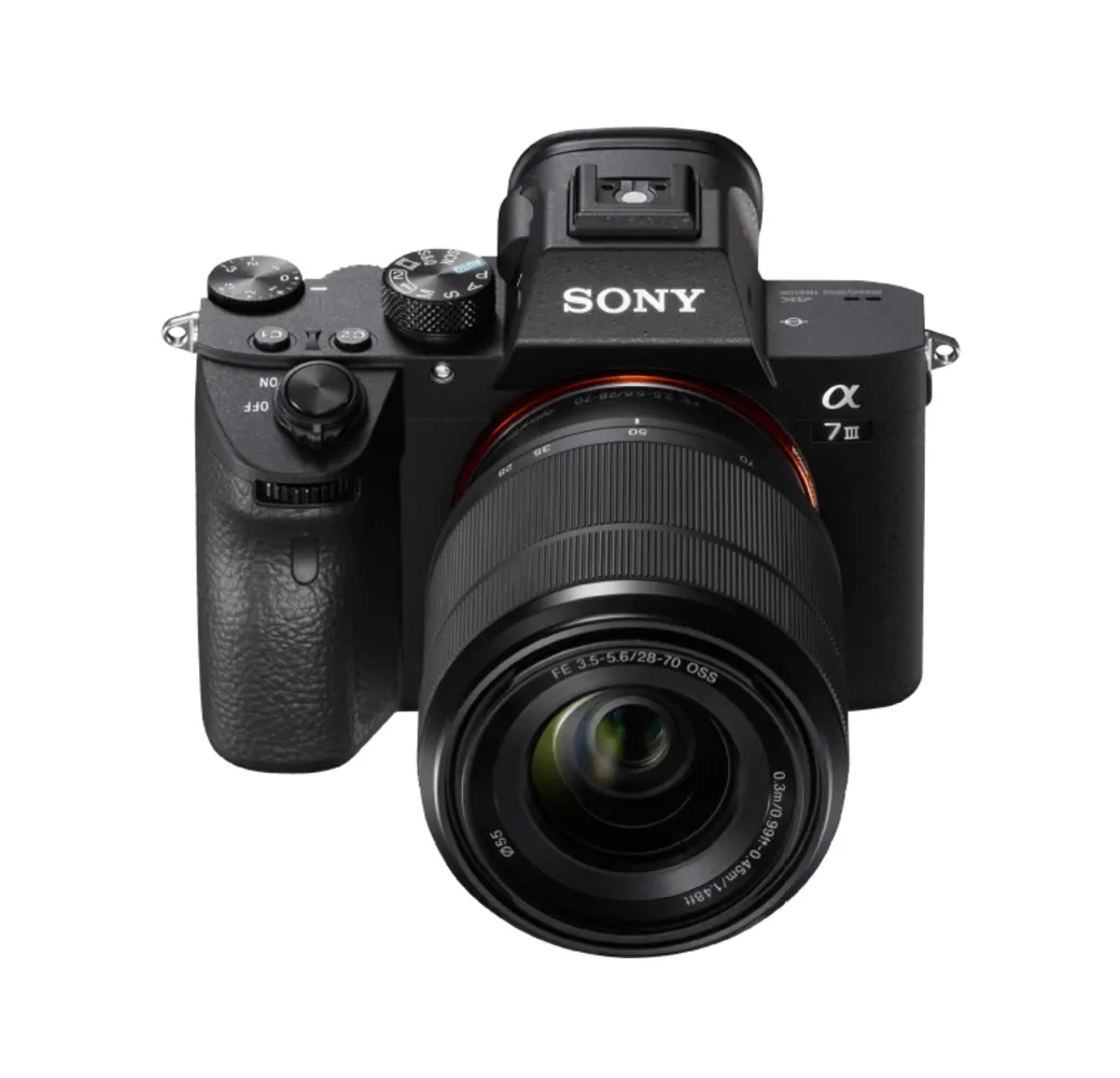 Rent Sony A7 III + Sony FE 28-70mm F/3.5-5.6 Lens from $74.90 per