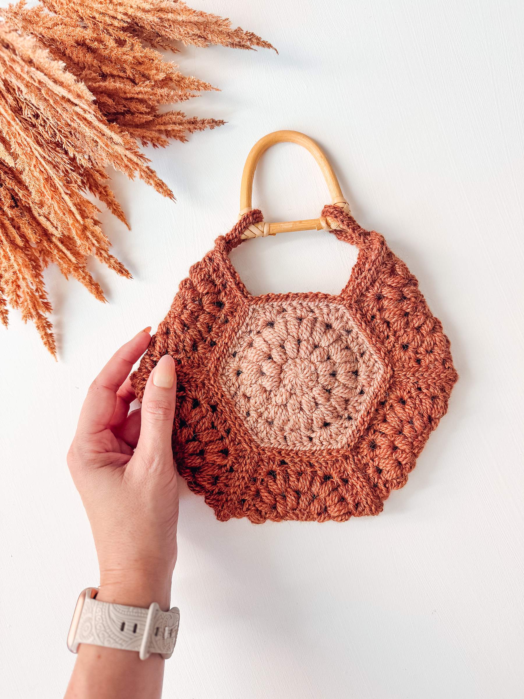 Crochet Pattern- Shades of Color Bag - Kimberlees Korner