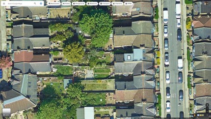 Satellite photograph of east-west facing street