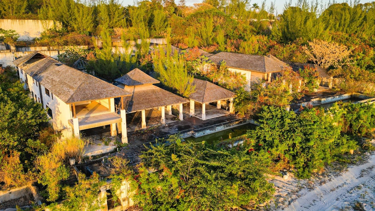 Unbelievable ABANDONED Four Seasons Luxury Beach Resort