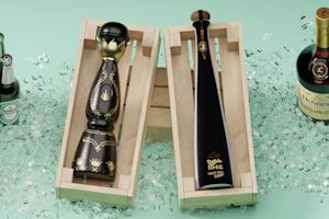 Don julio 1942 coffin box