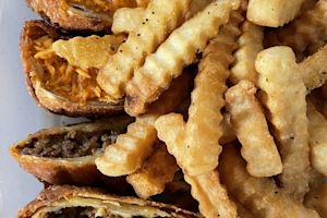 15 Best Seafood Delivery Restaurants in Newark | Seafood Near ...