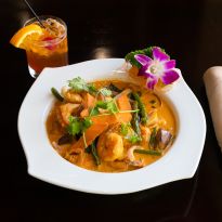 Hartford Thai Delivery Best Thai Places Near You Grubhub