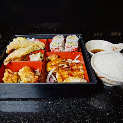 Downtown Sushi Delivery Sushi Take Out In Downtown Sioux Falls Grubhub