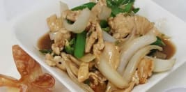 Bangkok Kitchen Delivery Menu Order Online 136 W Macarthur Blvd Santa Ana Grubhub