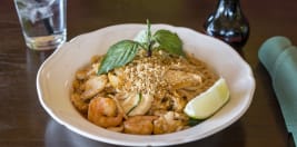 Jade Garden Chinese Restaurant Delivery 108 S Meadow Street