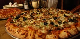 Quiznos Delivery 302 Lincoln Way Ames Order Online With
