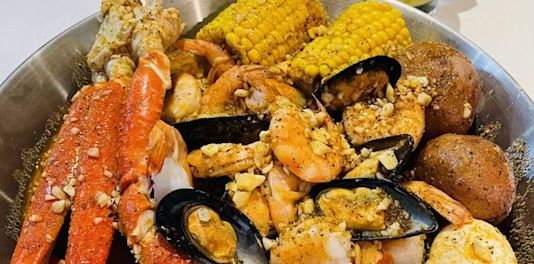 Hook & Reel Cajun Seafood & Bar Delivery Menu, Order Online, 9201  Woodmore Center Dr Ste 403 Glenarden