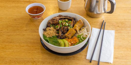 Pho delivery near me deals