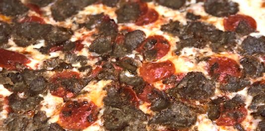 Lyndhurst pizza store