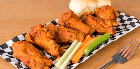 Wing restaurants near me deals