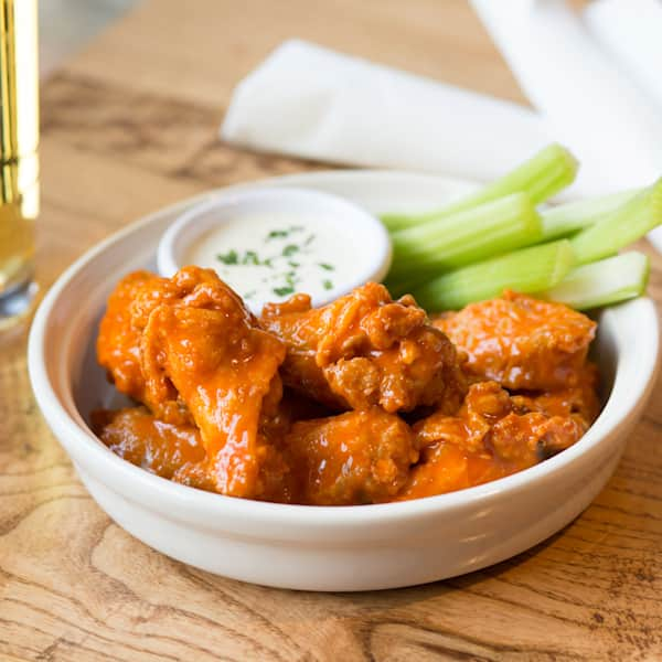 Traditional Wings Lunch Combo (6 ct) - Nearby For Delivery or Pick Up