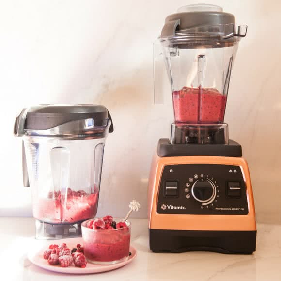Nicecream Zubereitung mit dem Vitamix 1,4-Liter-Behälter