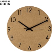 Reloj de corcho publicitario con números y dial metálico
