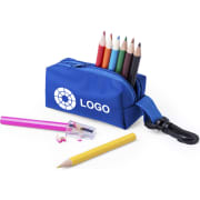 Estuche de poliéster con 8 lápices de colores y sacapuntas