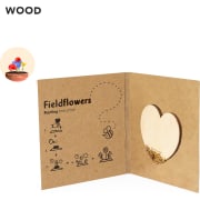 Tarjeta personalizada con corazón de semillas de flores silvestres
