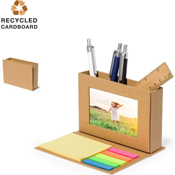 Portalápices de cartón reciclado con notas adhesivas 