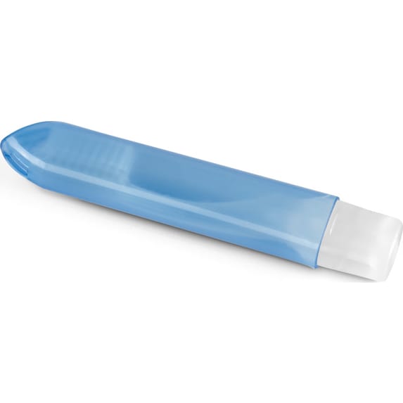 Cepillo de dientes con tapa protectora